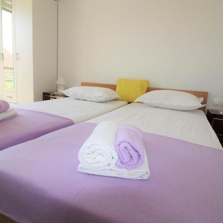 Apartament Privatna Soba Gita Sumartin Zewnętrze zdjęcie