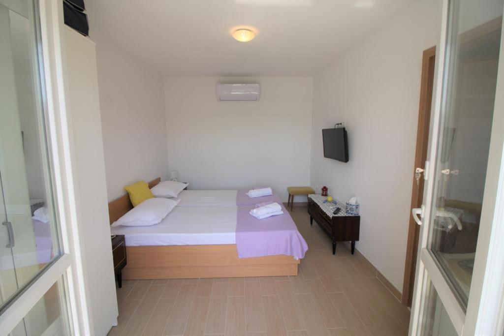 Apartament Privatna Soba Gita Sumartin Zewnętrze zdjęcie