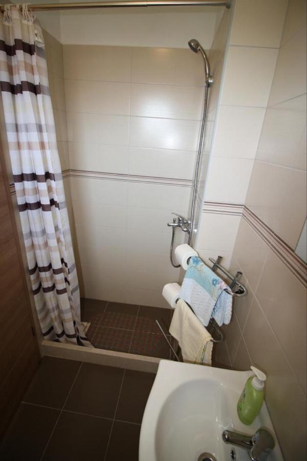 Apartament Privatna Soba Gita Sumartin Zewnętrze zdjęcie